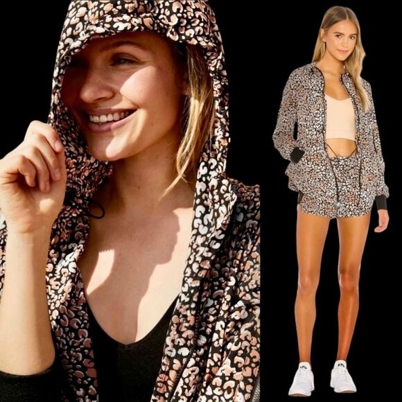 Free people leopard Printed Run Wild hooded Jacket size s - Picture 9 of 13